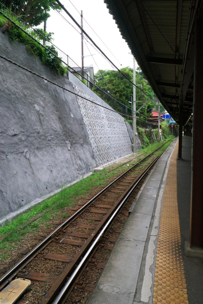 0718極樂寺車站內